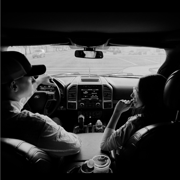 Meet your Posher, Esperanza - Picture 4 of 4